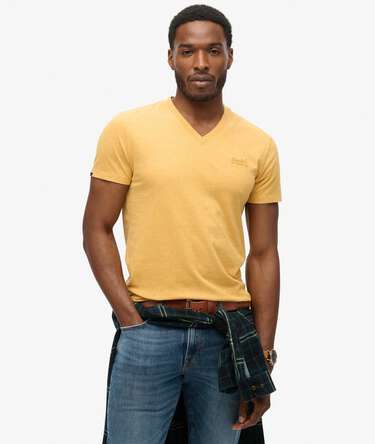 Camiseta Essential