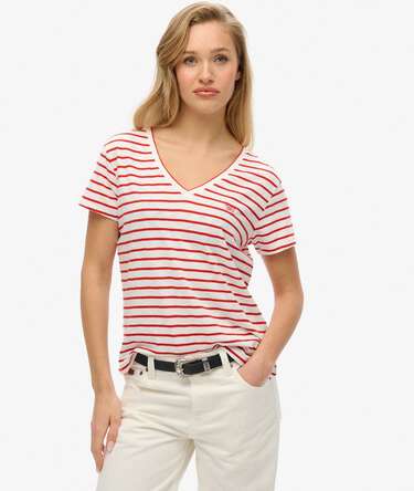 Camiseta con cuello de pico flameada
