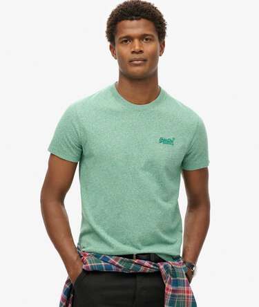 Camiseta Essential