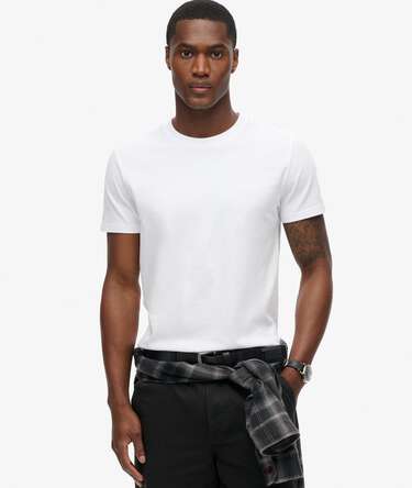 Camiseta Essential